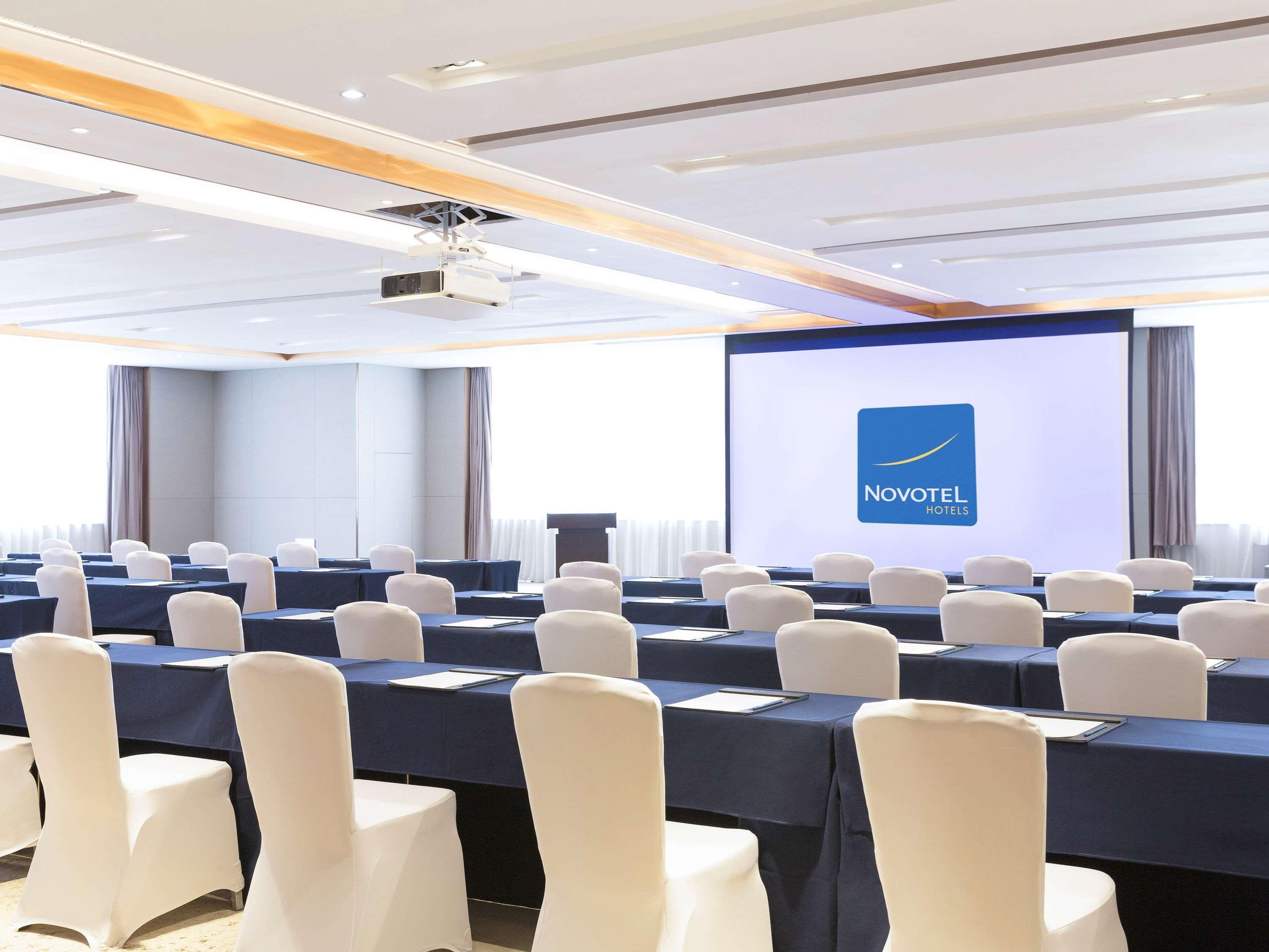 Novotel Rizhao Suning Kültér fotó
